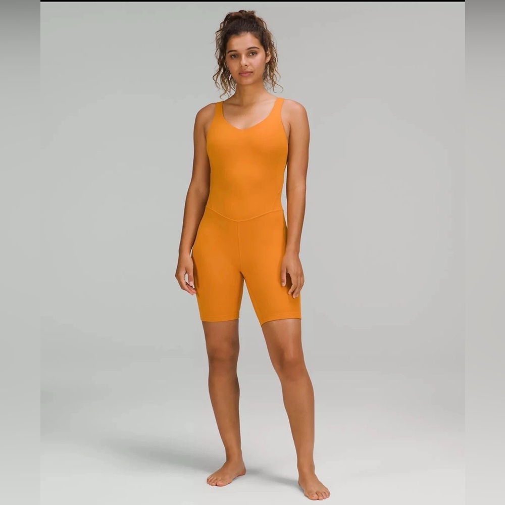NWT Lululemon Align Bodysuit 8” - Size 6